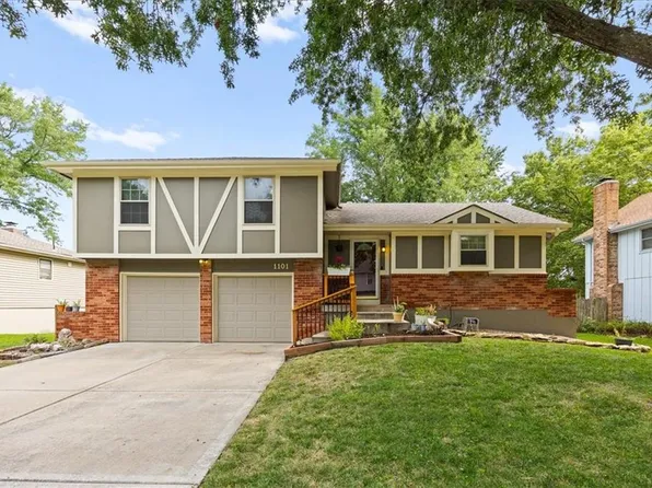 1101 E Northview St, Olathe, KS 66061