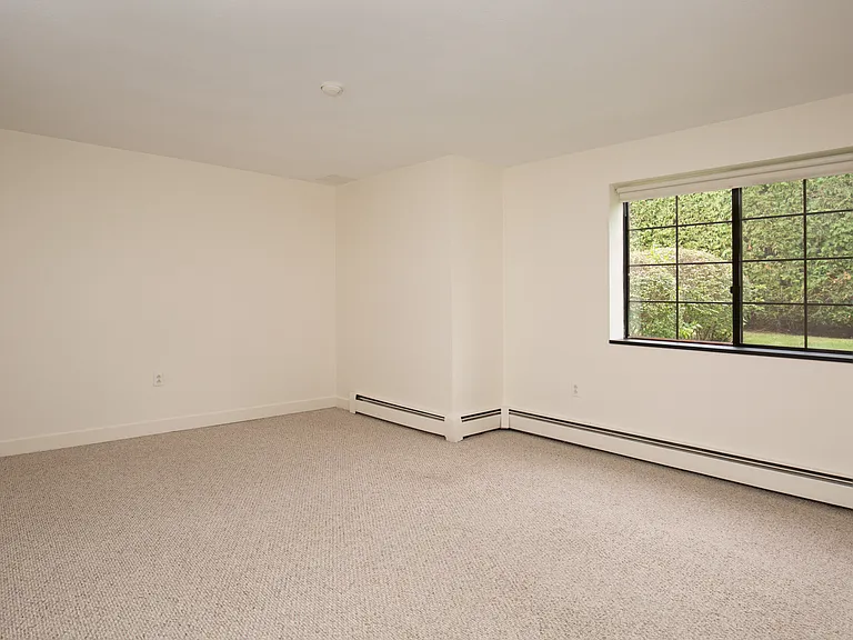 143 Waltham St #4 — Photo 9