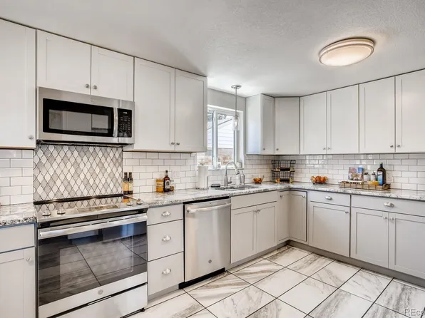 980 S Zuni St, Denver, CO 80223