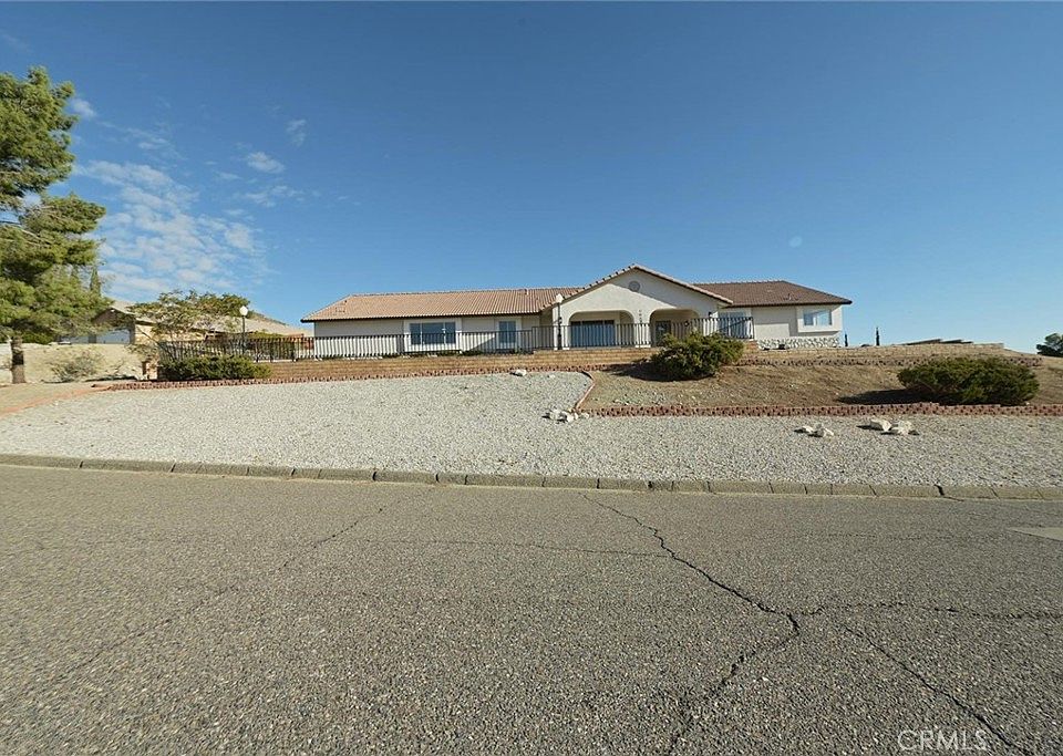 1st image of 16389 Viho Ct