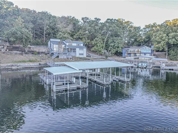 38 Oak Rd, Lake Ozark, MO 65049