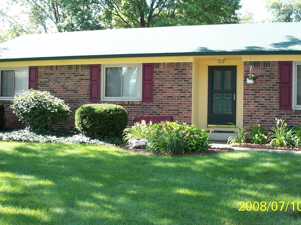 1st image of 705 Queenswood Dr