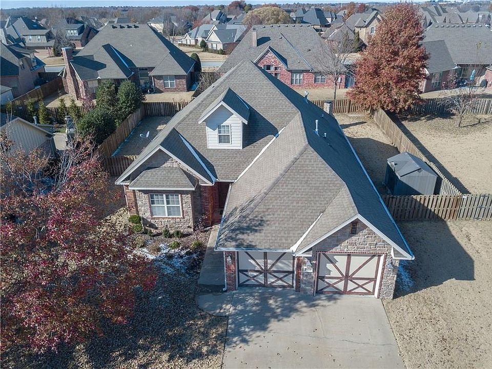 1st image of 3710 E Monte Vallo Mnr