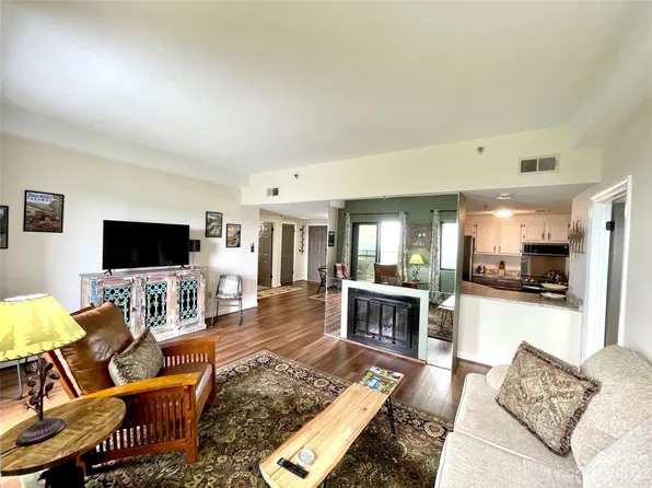 303 Sugar Top Dr, Banner Elk, NC 28604