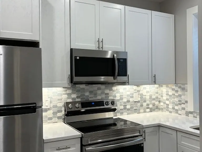 1825 Vernon St NW — Photo 24