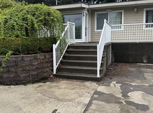 79 110th Ave SE, Bellevue, WA