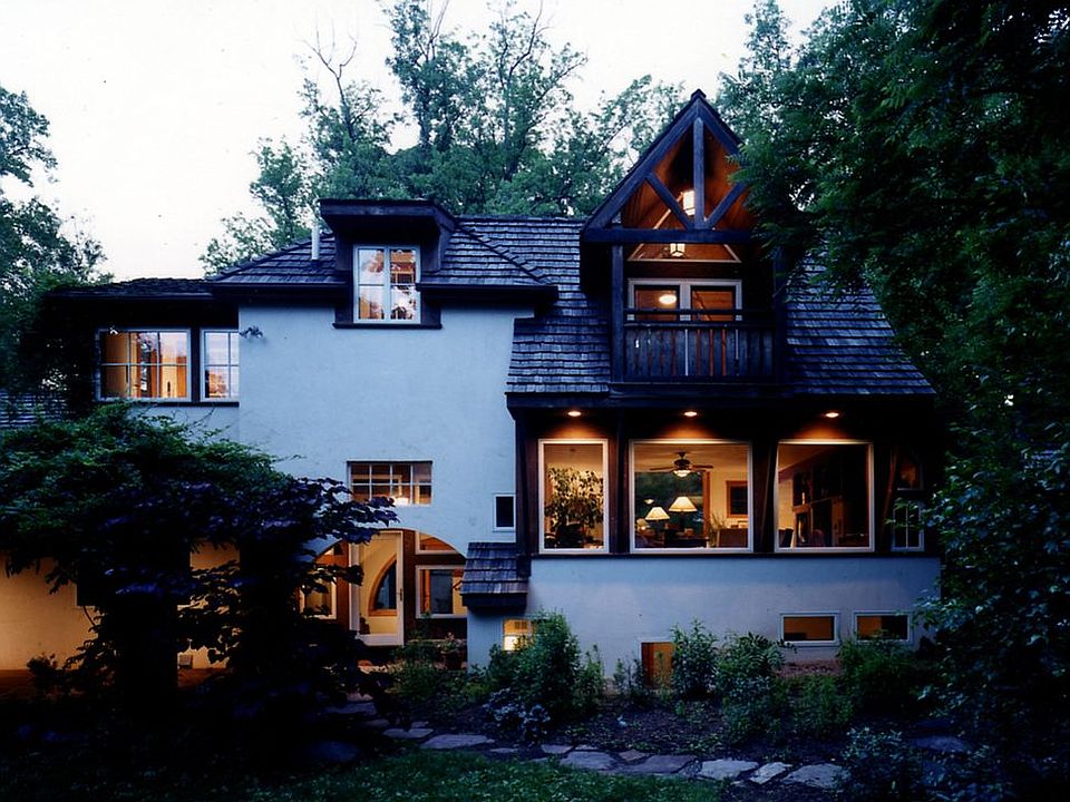1st image of 1231 School Ln