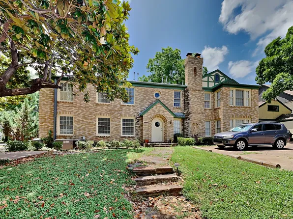 3551 W 4th St, Fort Worth, TX