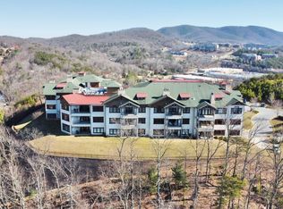 5426 The Peaks Dr #103, Roanoke, VA 24018