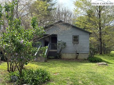 171 River Road, Newland, NC, 28657
