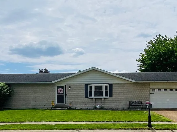 204 Buckhorn Dr, Springfield, IL 62707