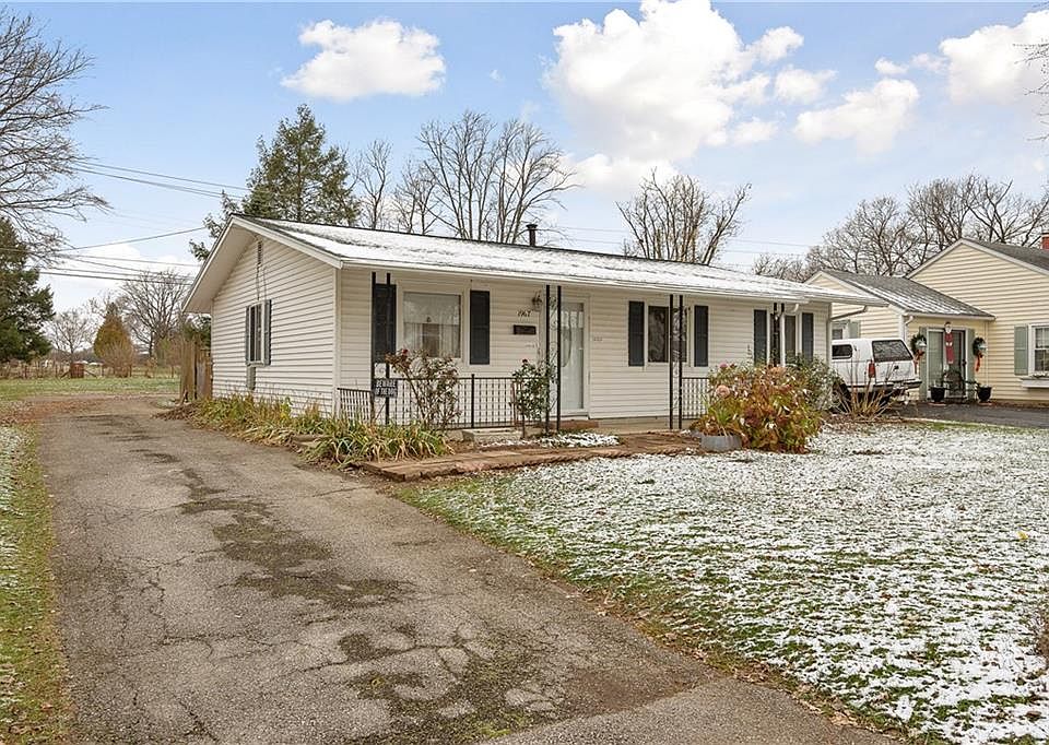 1st image of 1967 Drake Dr