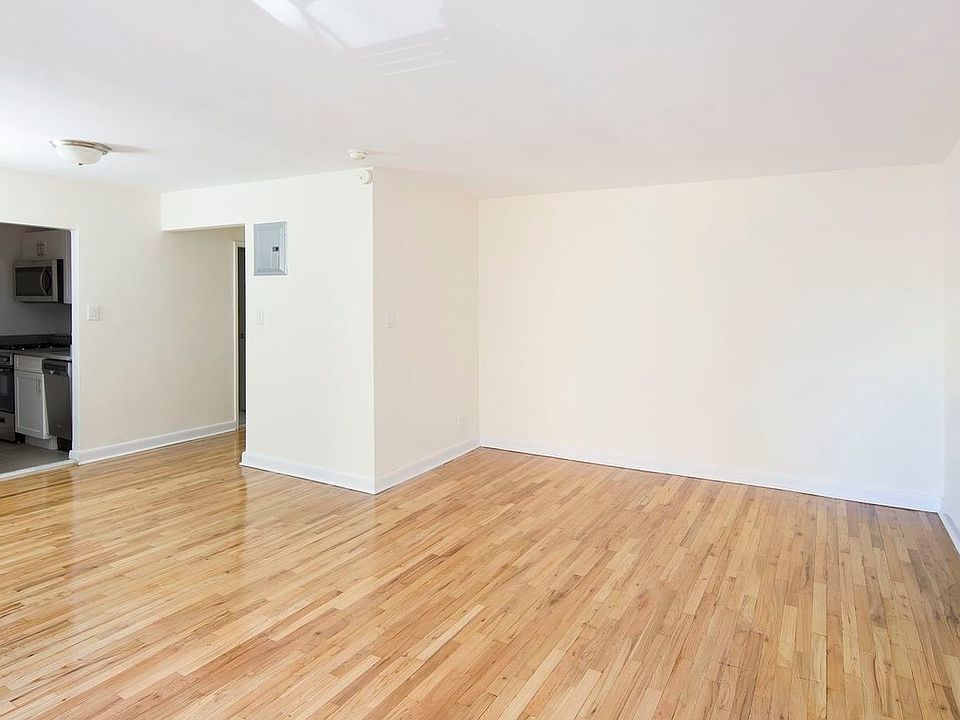 2nd image of 48-30 40th St #5M