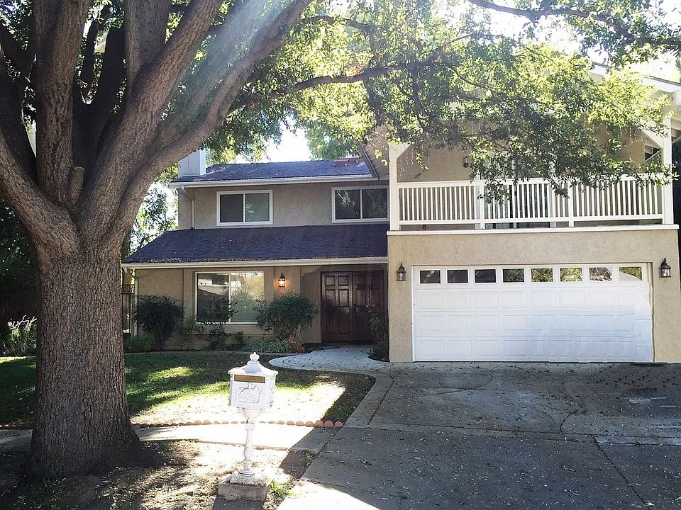 1st image of 22840 Hartland St