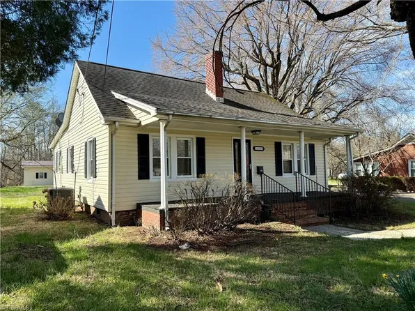 7468 State Highway 135, Mayodan, NC 27027