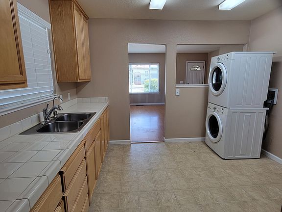 5th image of 335 Arreba St