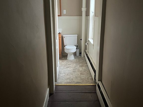 4th image of 376 Salmon Brook St #5