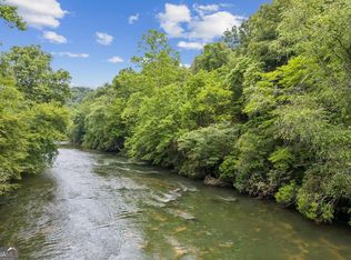 4 Riverfront Dr, Ellijay, GA 30536