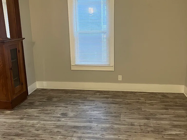 607 E Farnum Ave — Photo 7