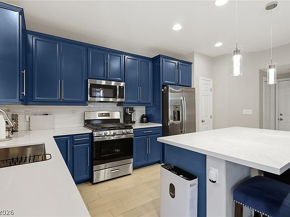 5th image of 1921 Rini Ridge Ave