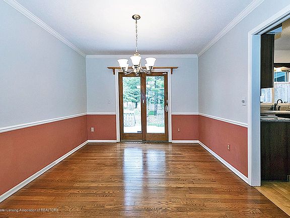 5th image of 2542 Capeside Dr