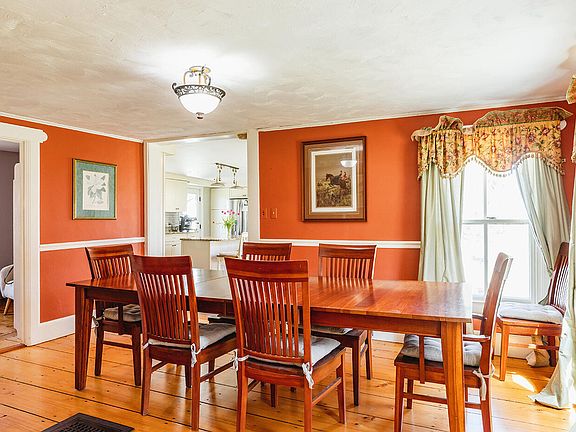 4th image of 500 Goosepecker Ridge Road