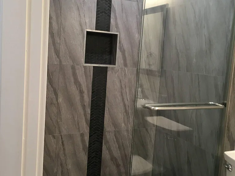 Ensuite shower