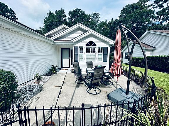 Front Porch_09012023