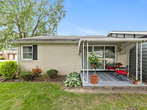 914 Andover Ct SE #10, Kentwood, MI 49508