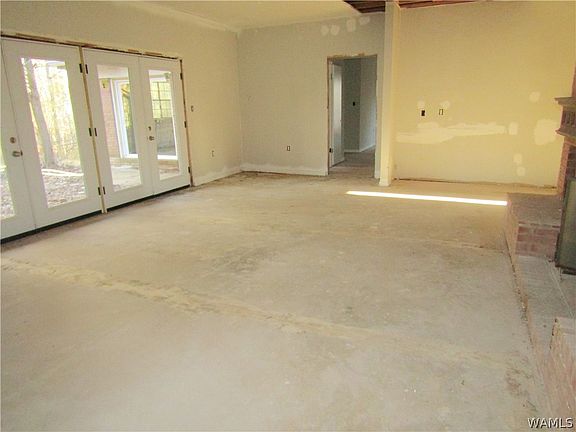 5th image of 514 Rumley Rd