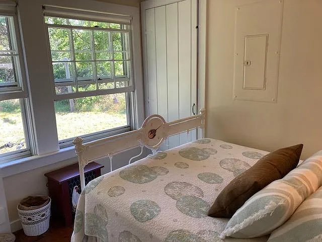 8 Village Way — Photo 16