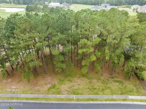 429 Crow Creek Drive NW, Calabash, NC 28467