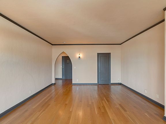 3rd image of 540 Alcatraz Ave APT 210