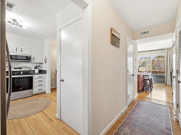 4th image of 700 Rife Rd APT 7I