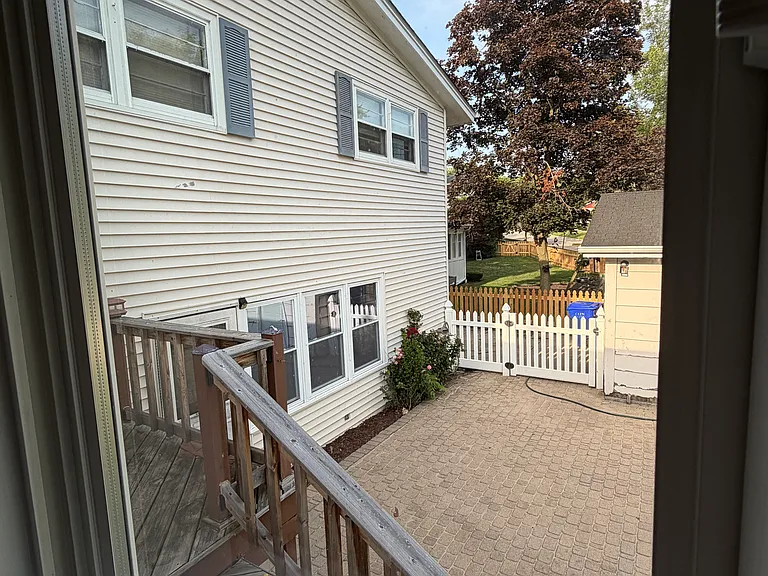 617 Fairview Ave — Photo 34