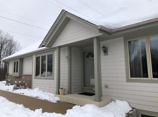 N161W19163 Oakland Dr, Jackson, WI 53037