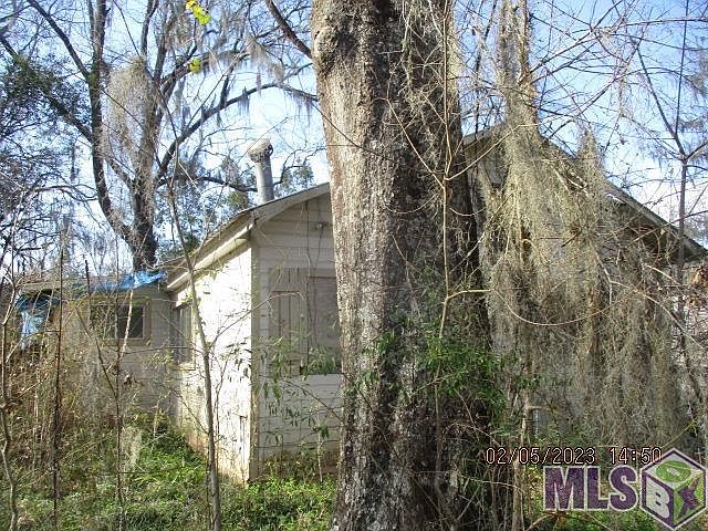 2nd image of 14847 Switch Rd