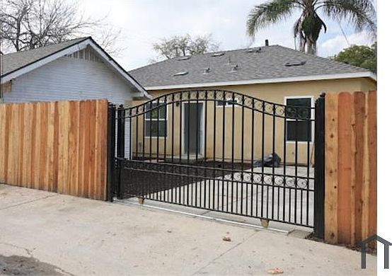 1st image of 631 Cypress Ave