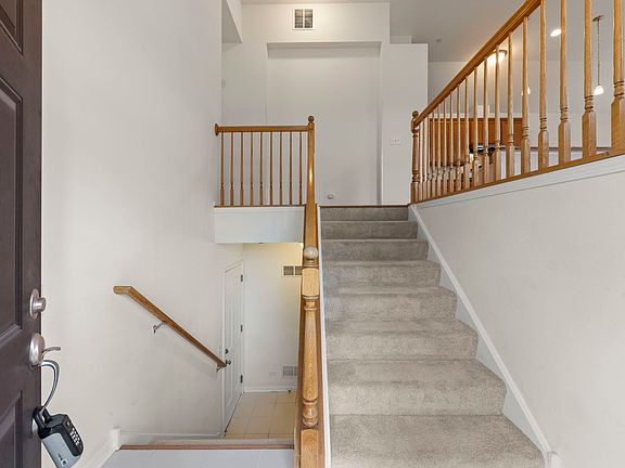 3rd image of 16757 Brighton Dr