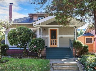 3518 NE Tillamook St, Portland, OR 97212