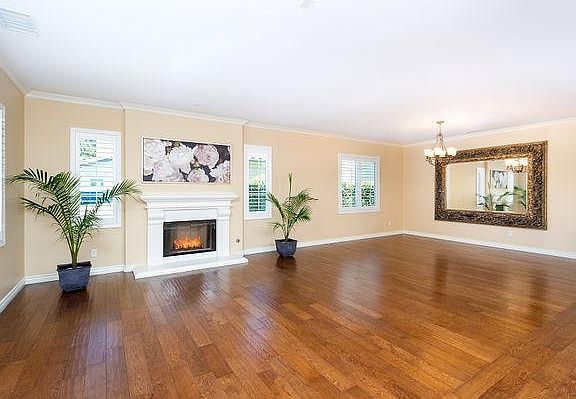 4th image of 26767 Chamomile St