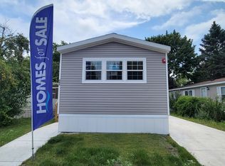 343 Brougham Dr, Wheeling, IL 60090