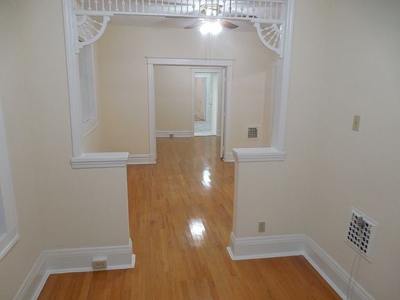 2nd image of 4321 Shaw Blvd