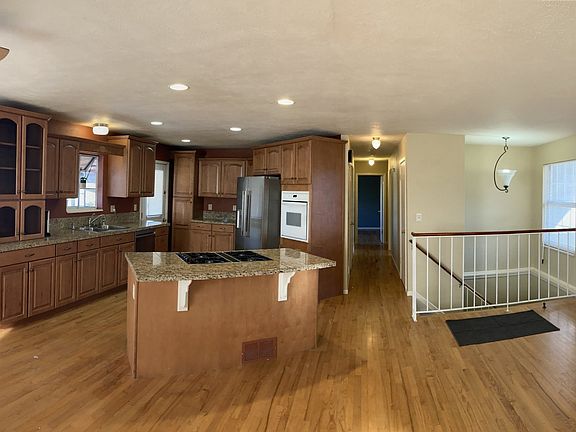 Panoramic view of Kitchen, main hall, main entrance. Some distortion due to the nature of panoramic pics.