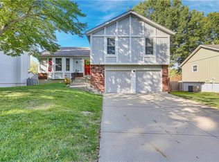 9718 W 49th Ter, Merriam, KS 66203