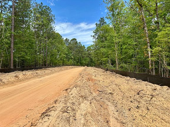 4th image of 284 Buckboard Rd