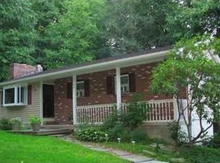 376 Ski Run Rd, Bloomingburg, NY 12721