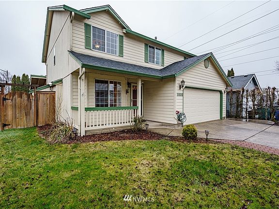 4th image of 16600 NE 32nd Street S