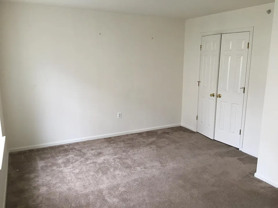 237-237R N 2nd St #2C