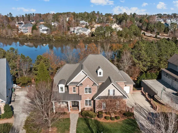206 Walford Way, Cary, NC 27519